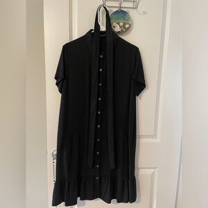 Black short sleeve cotton dress size medium. Worn once.